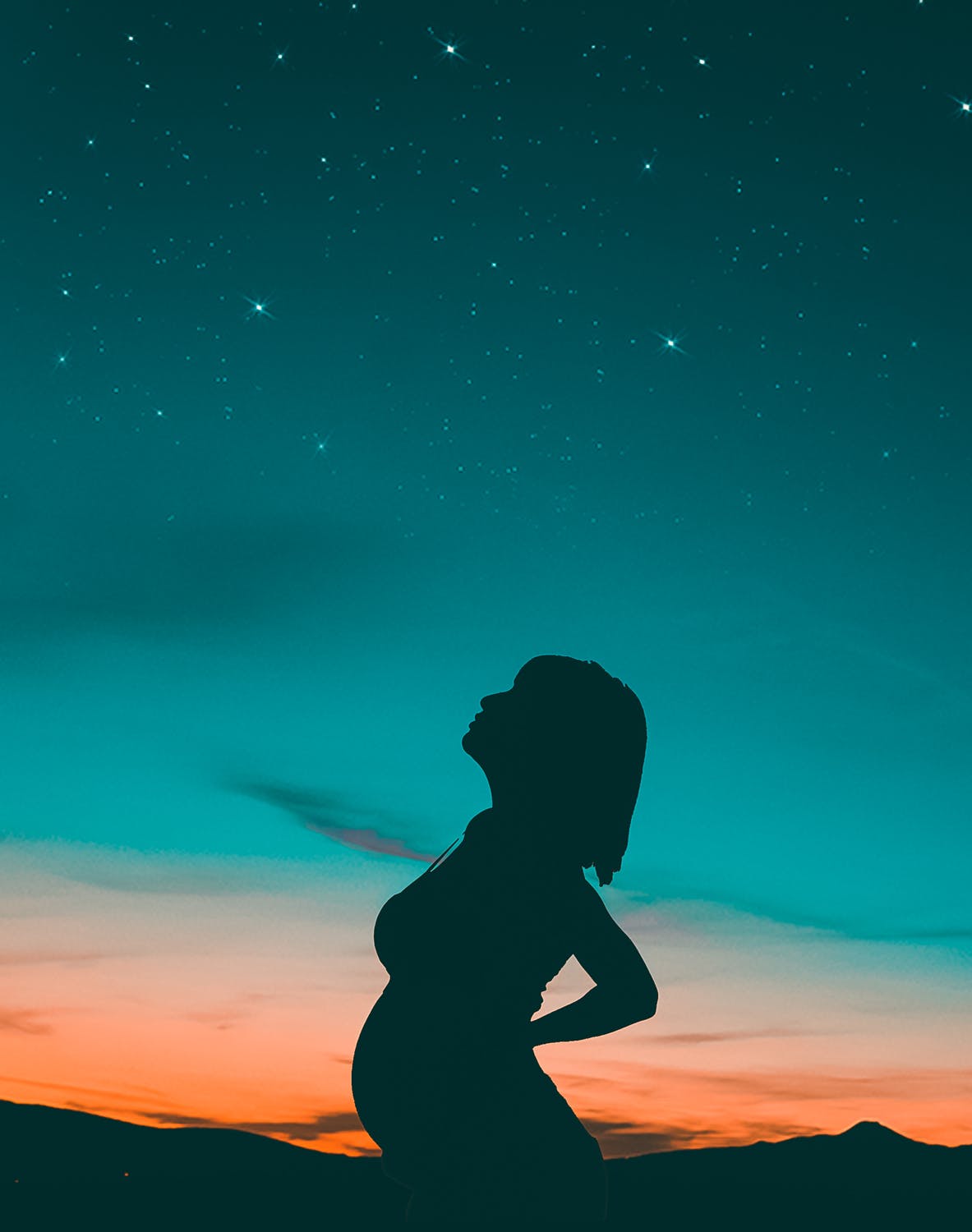 Femme enceinte et lune